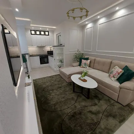 Apartamento Kat 1 Subotica