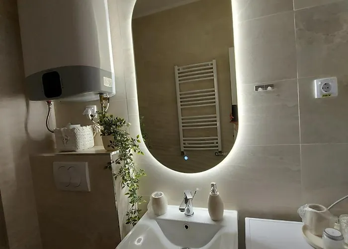 Kat 1 * スボティツァ